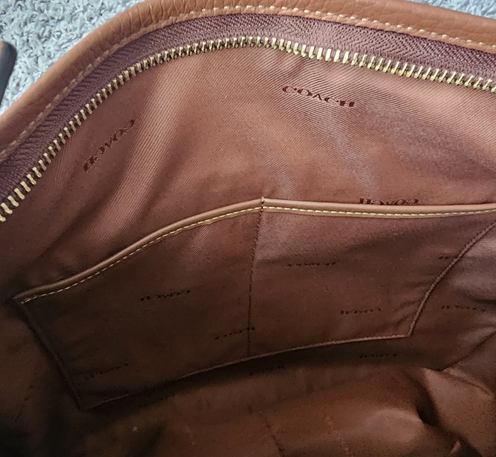 Coach Cary in Saddle. RARE!! Mint Condition! - Picture 6 of 8